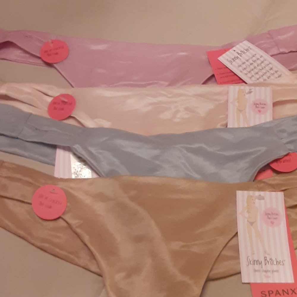 4 pairs of l/xl spanx skinny britches